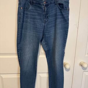 Old Navy Super skinny jeans size 16